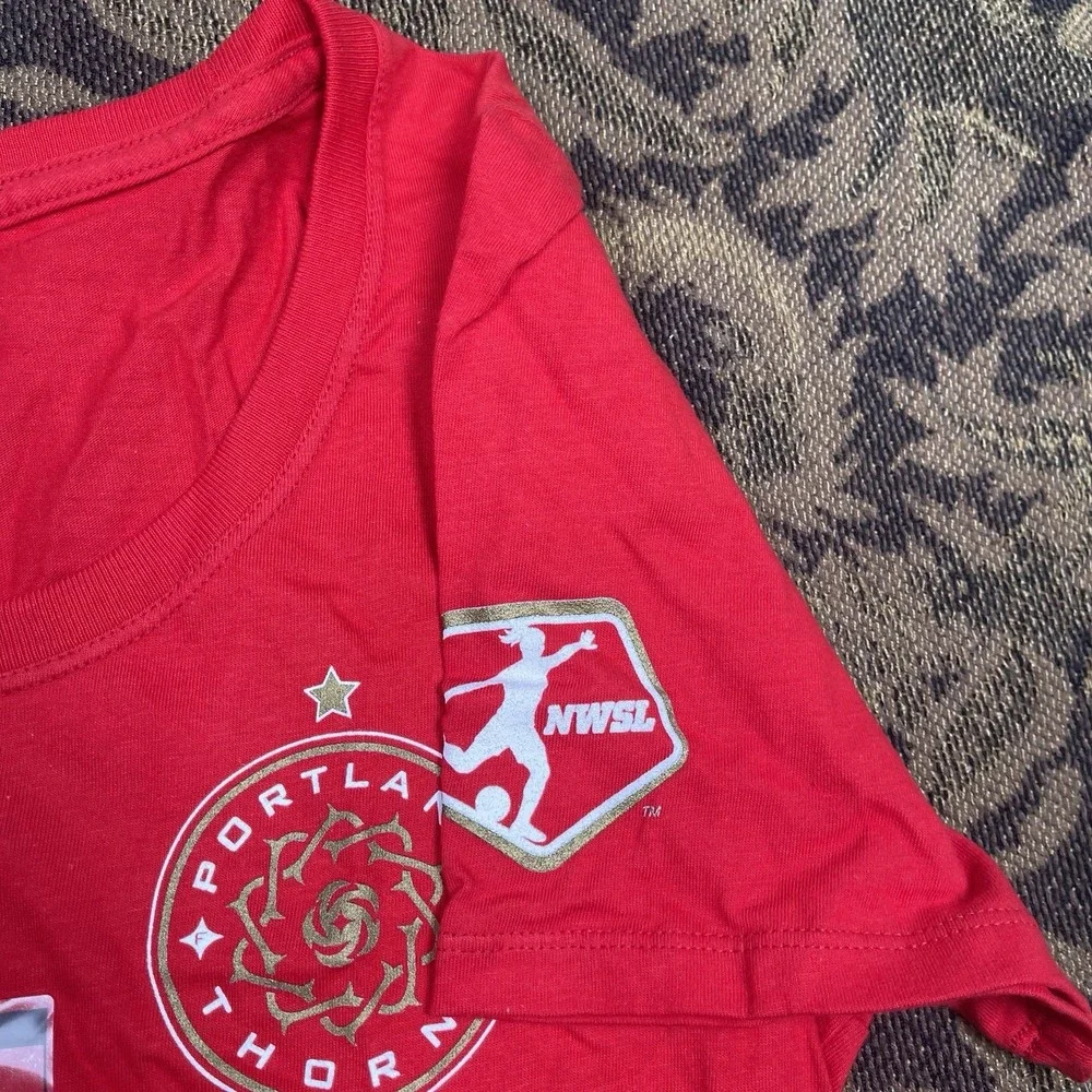Nike Portland Thorns Women's Red Home T Shirt Size Small New Athletic Cut
